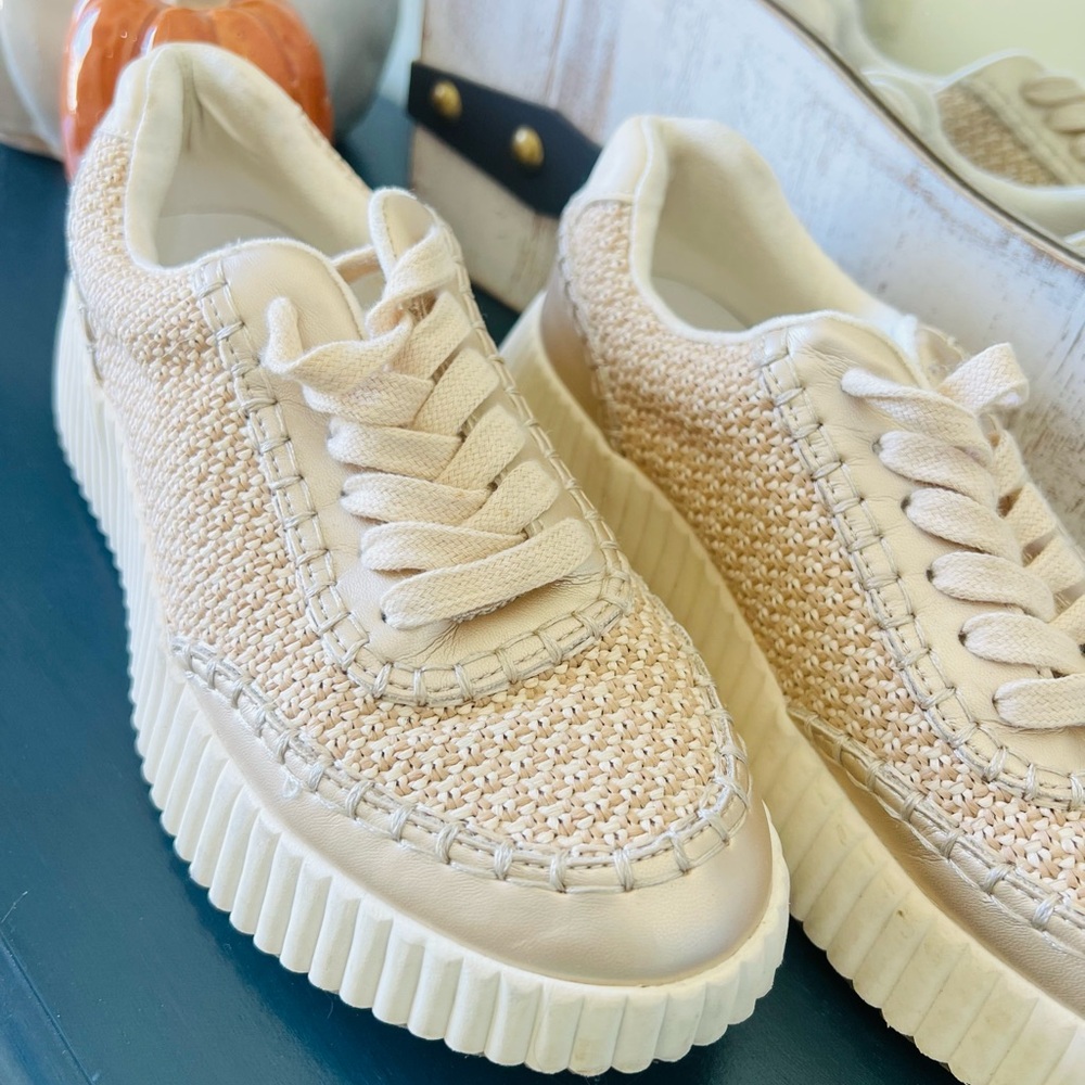 ShuShop Women's Cream Woven Sneakers • Sz 7.5 • Only worn a few times!